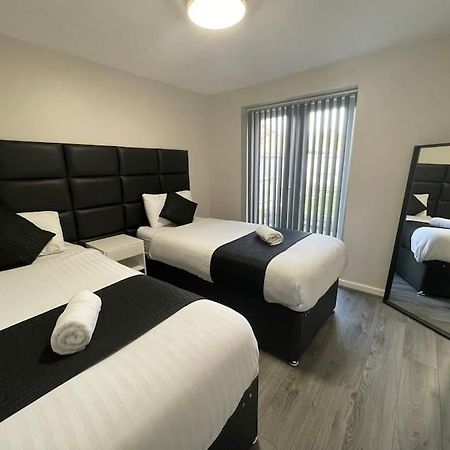 Hosted By Ryan - 2 Bedroom Apartment Liverpool Extérieur photo